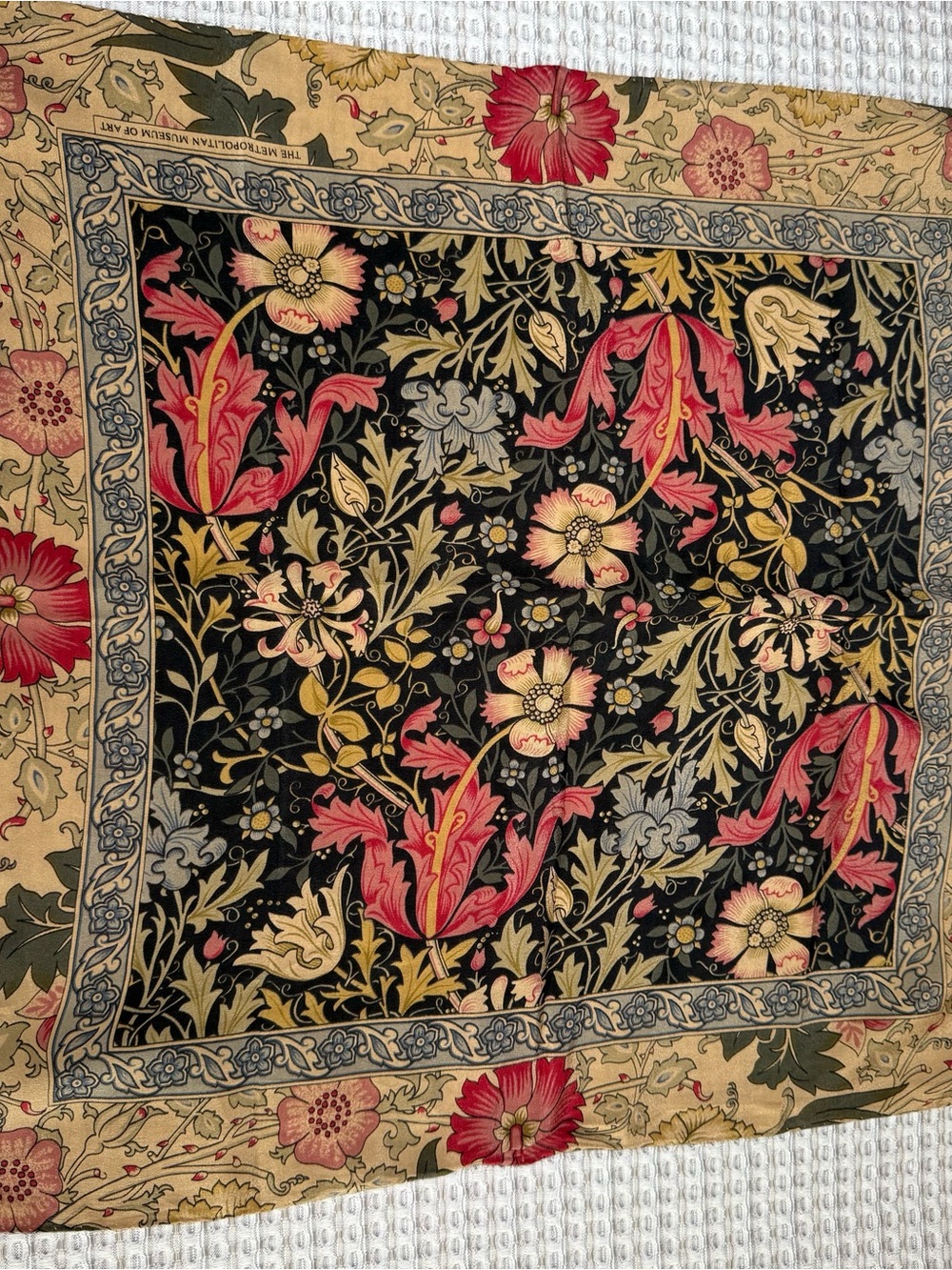 William Morris Metropolitan Museum of Art 100% Silk Scarf Made in Italy Square